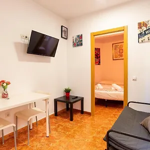 Soho Citycenter, Young People Only , Malaga Hiszpania