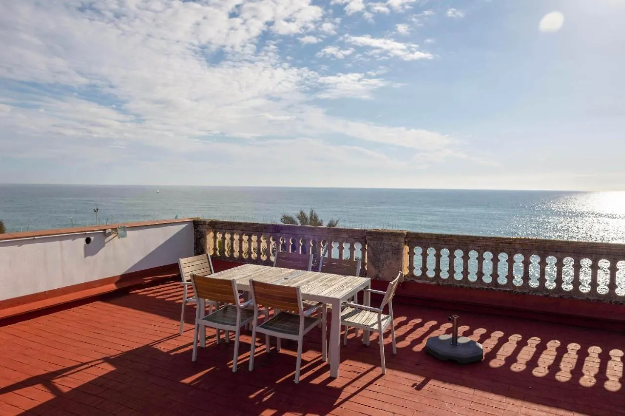 Apartamentos Les Barbes Caldes D'Estrach Spain