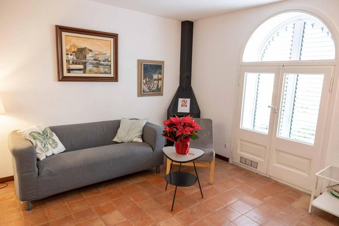 Apartamentos Les Barbes Caldes D'Estrach Apartment