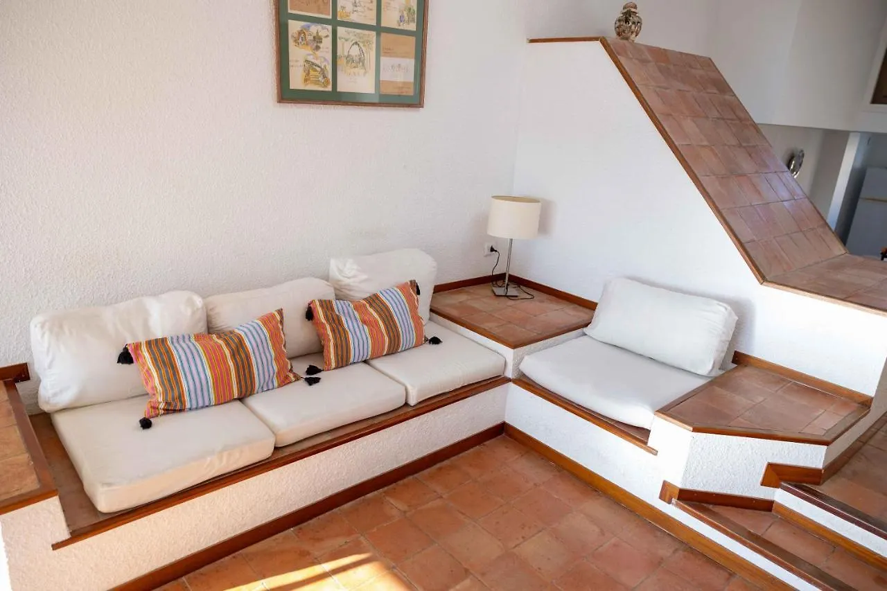 Apartamentos Les Barbes Caldes D'Estrach