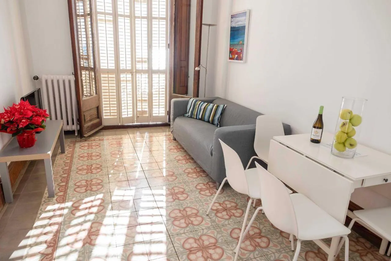 Apartamentos Les Barbes Caldes D'Estrach 0*,  Spain
