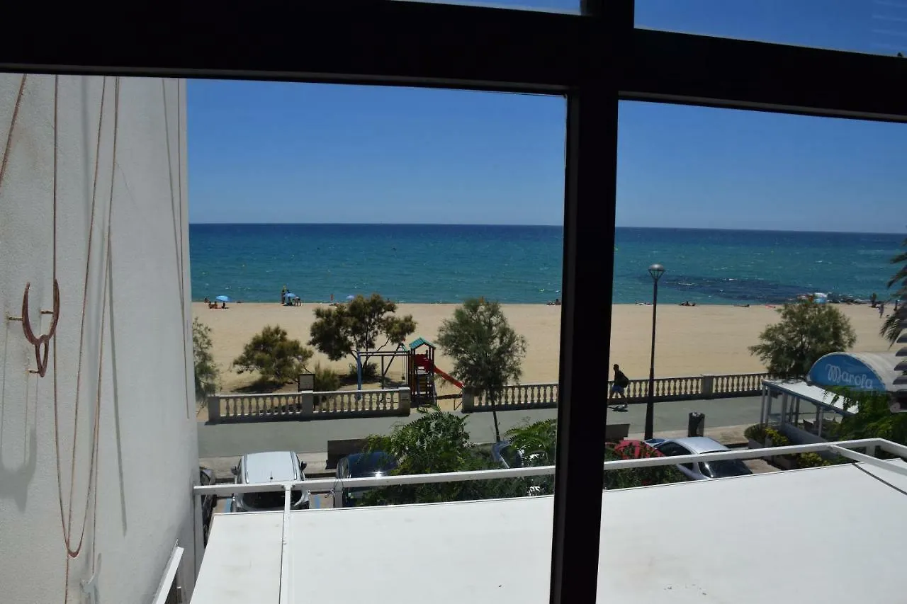 Apartamentos Les Barbes Caldes D'Estrach