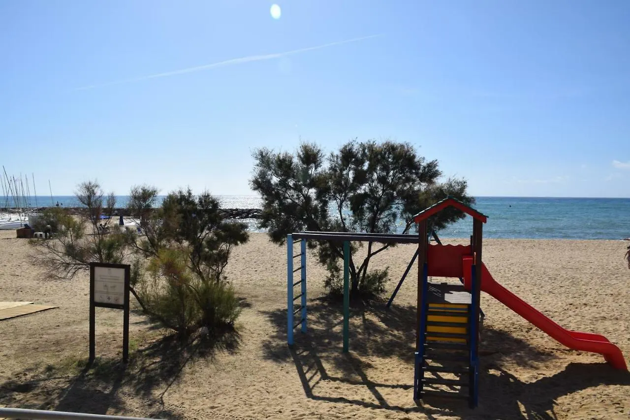 Apartamentos Les Barbes Caldes D'Estrach 0*,